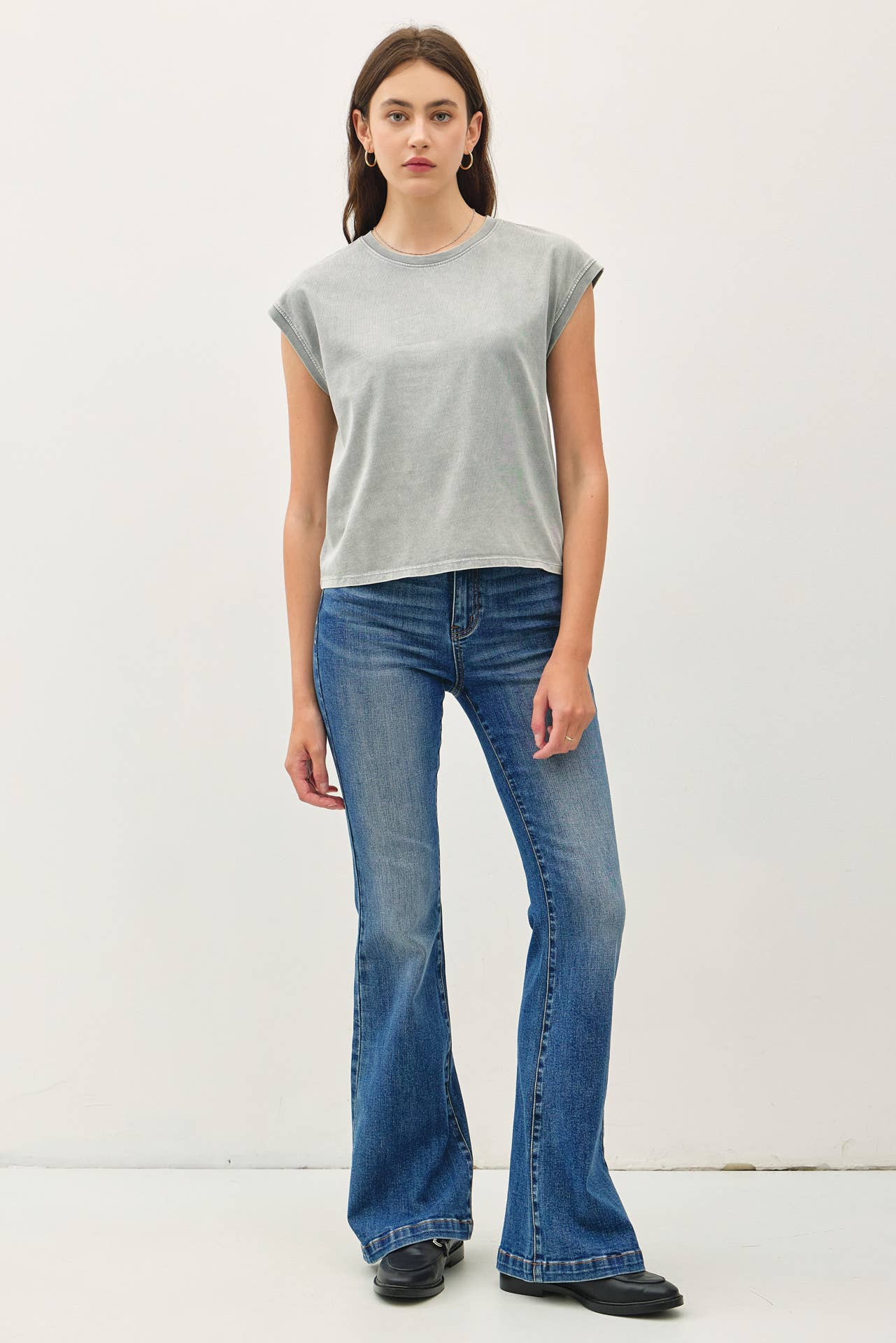 Linny Acid Wash Cap Tee