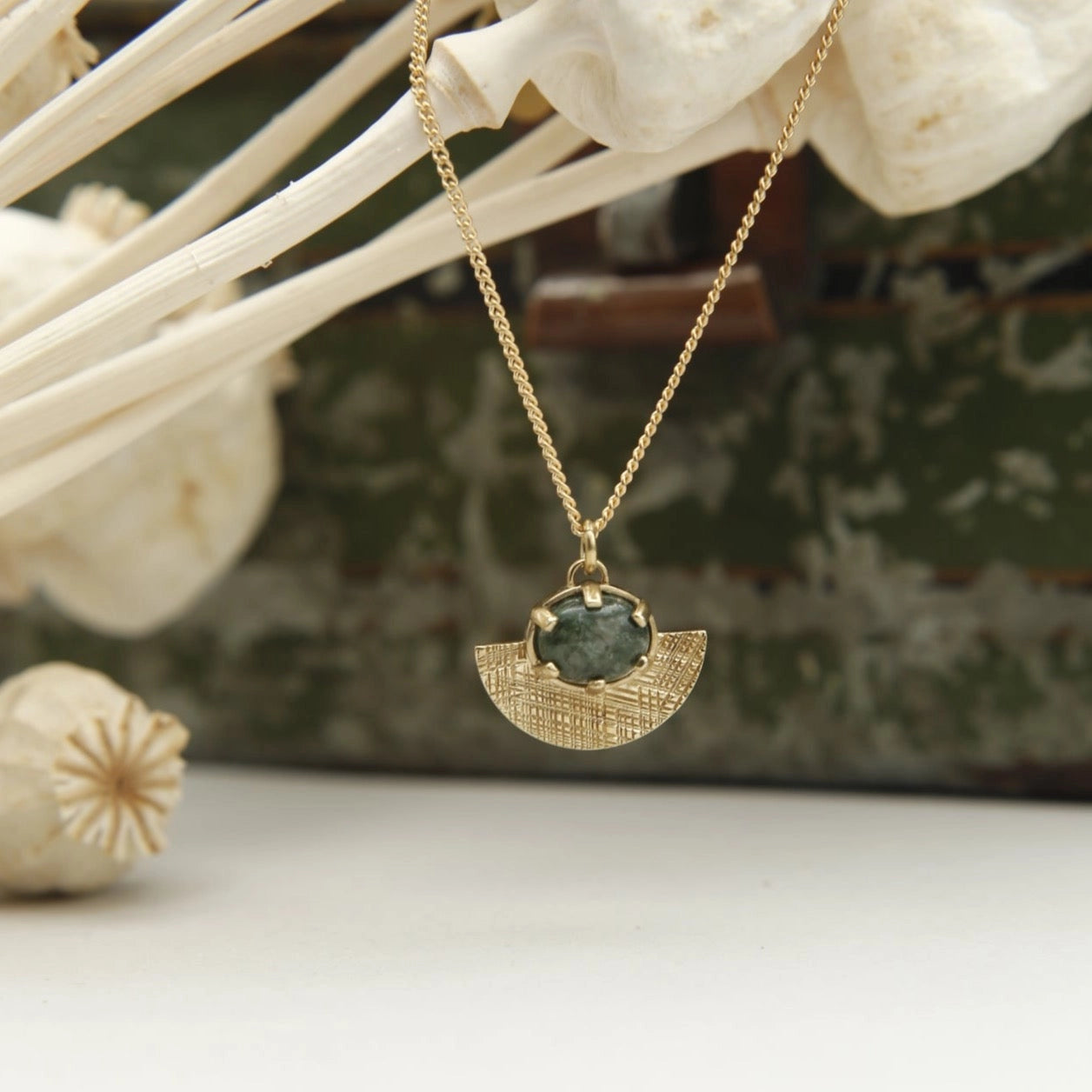 Andy Necklace Moss Agate