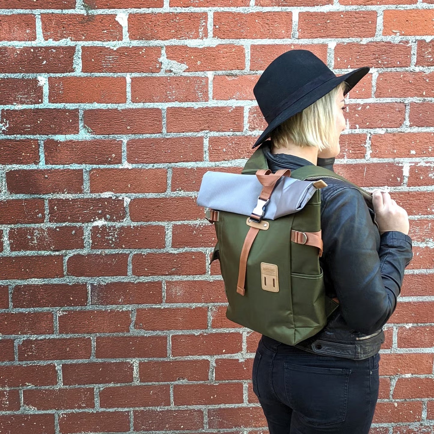 Rolltop Backpack Black Olive
