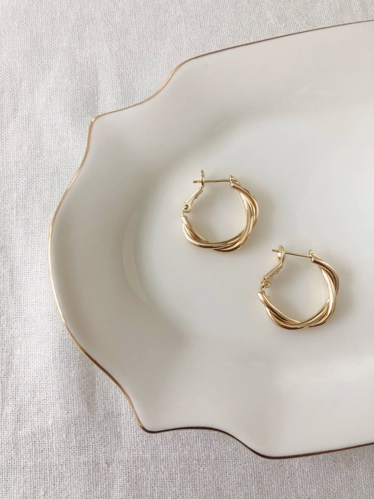 Twisted Hoop Earring