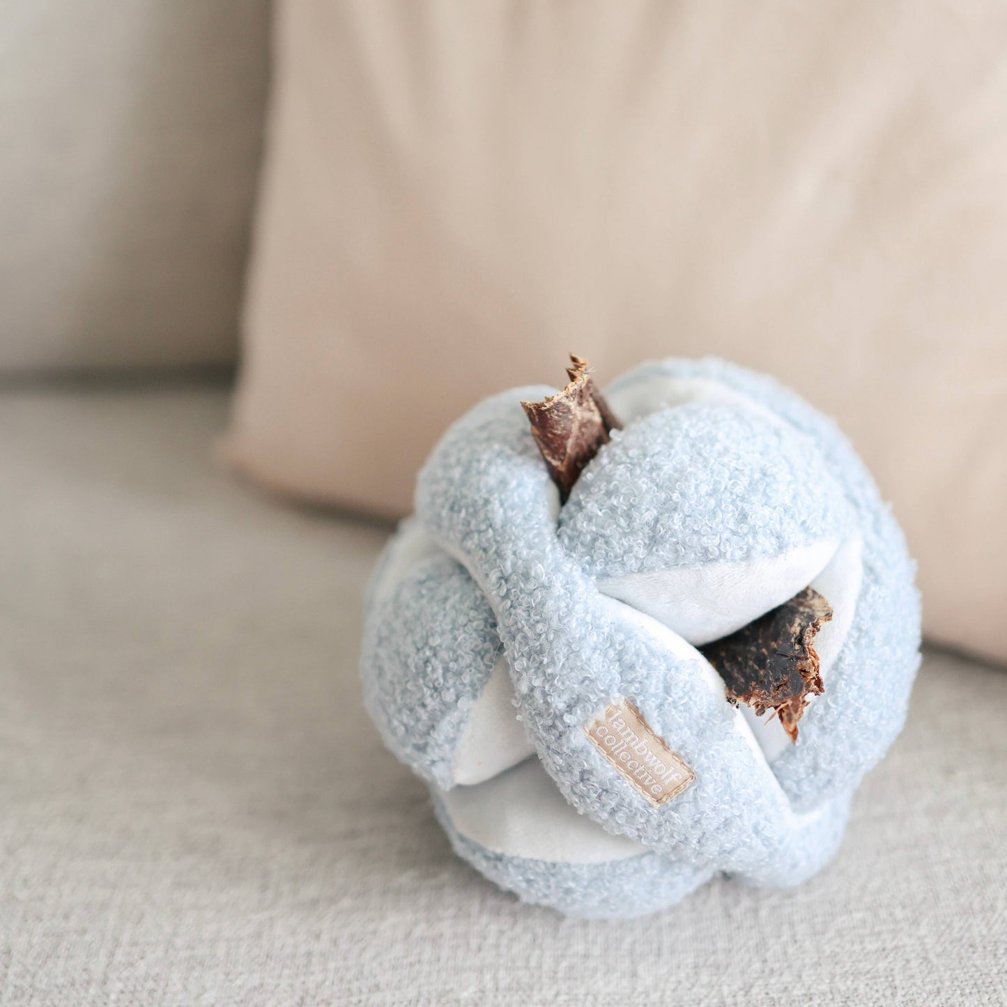 Monti Enrichment Dog Toy
