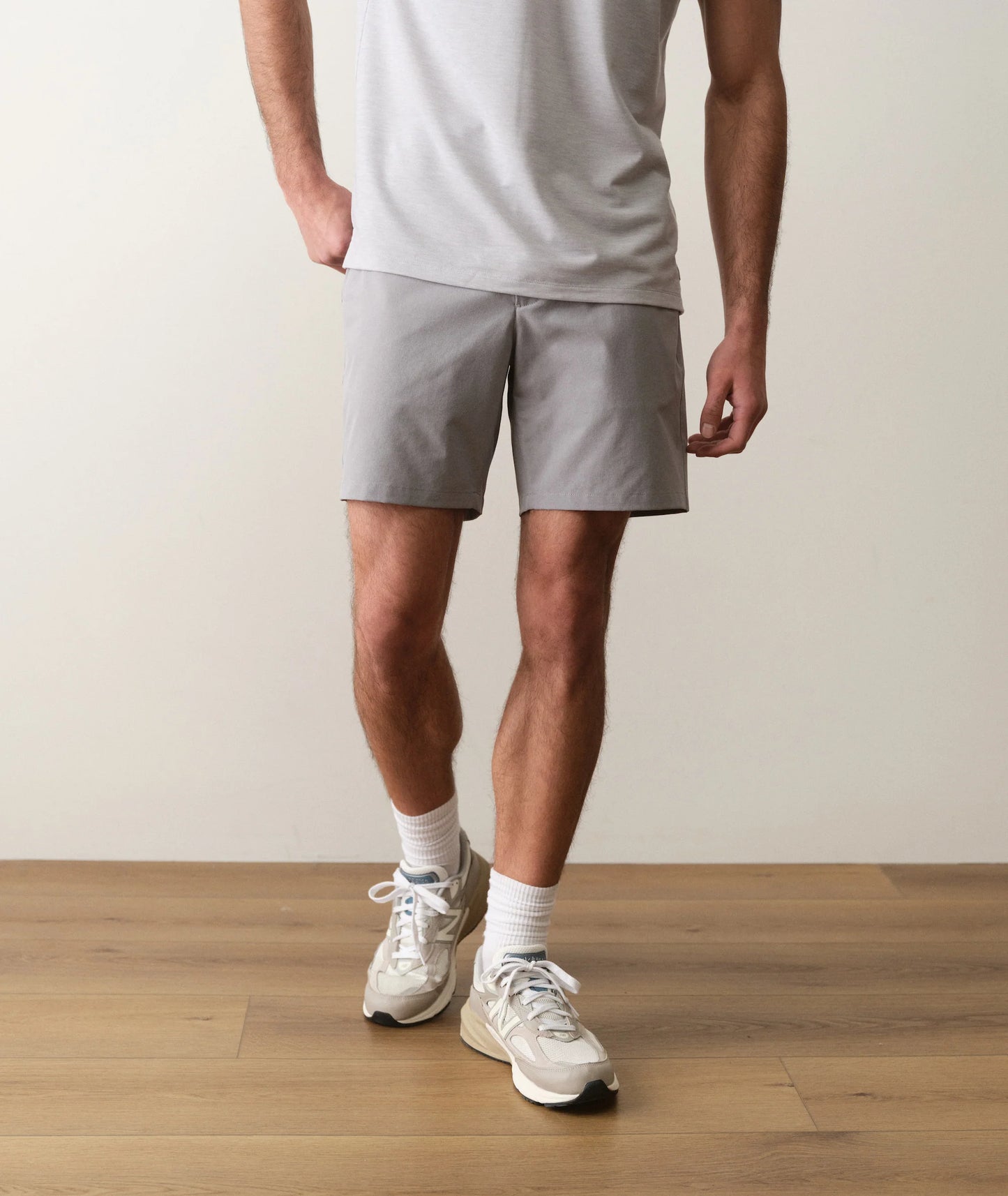 Thomas 7" Hybrid Short