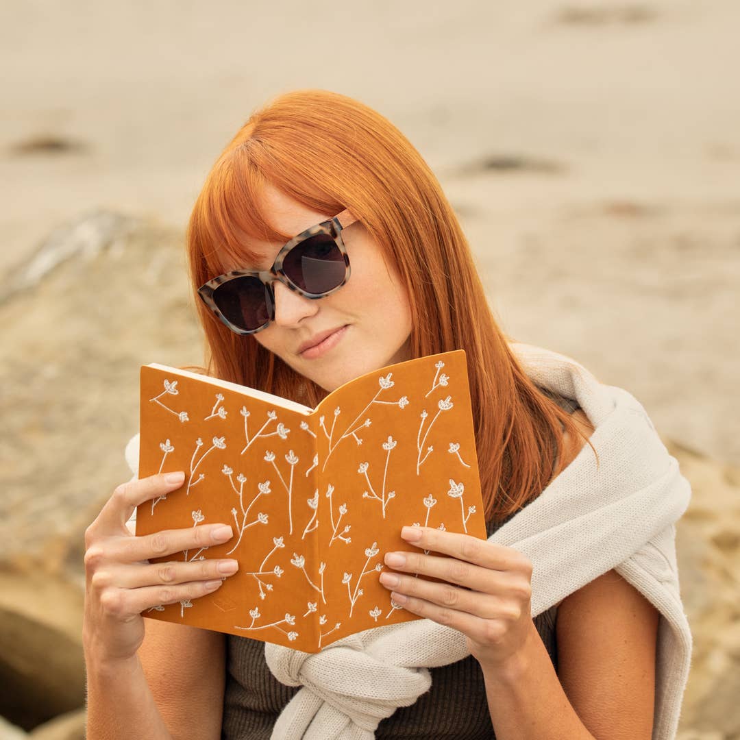 Nora Tinted Readers - Ivory Tort + Walnut Wood