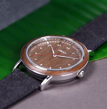 Sitra Watch -Pineapple Fiber Band