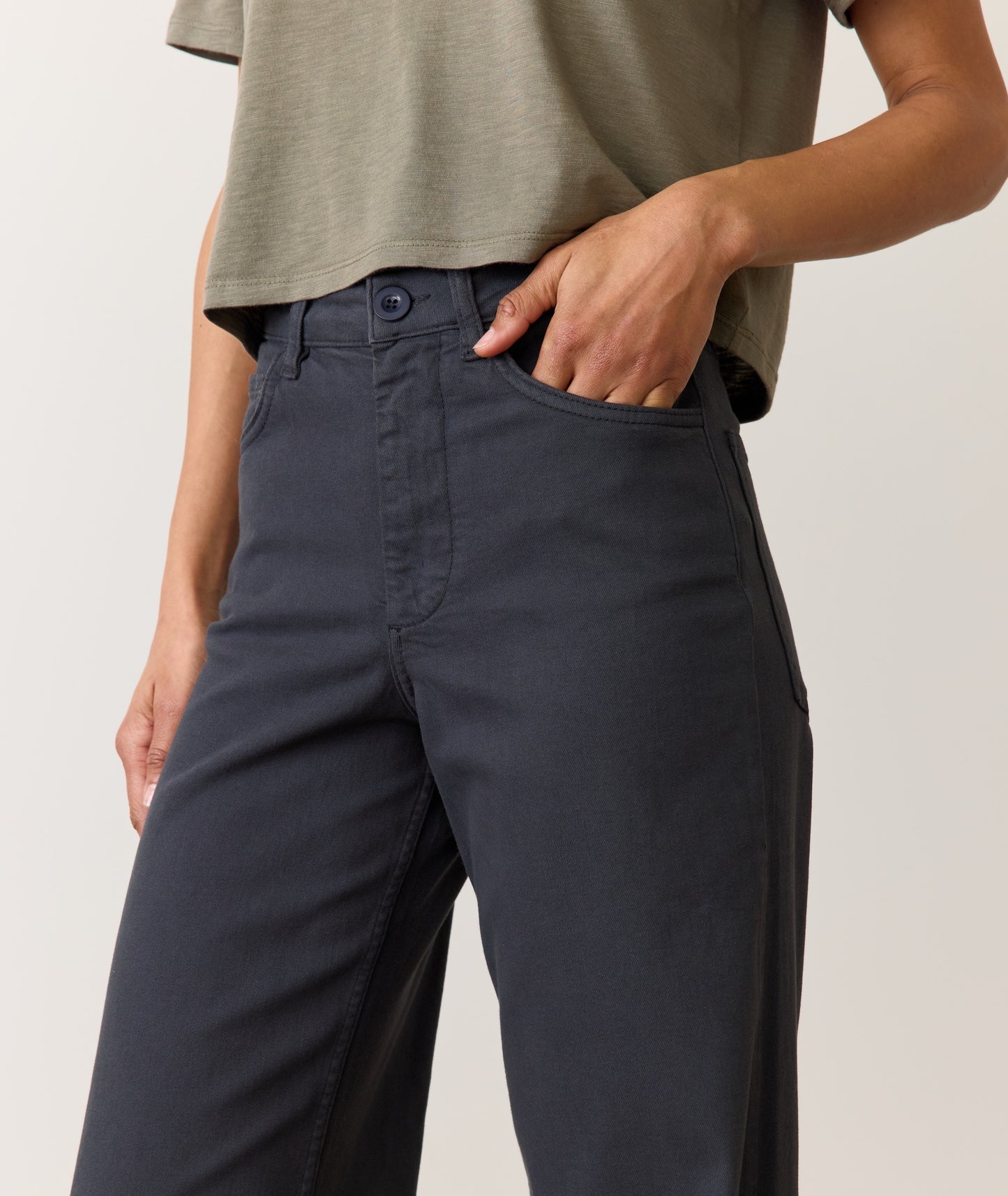 Charlie Wide Led Pant