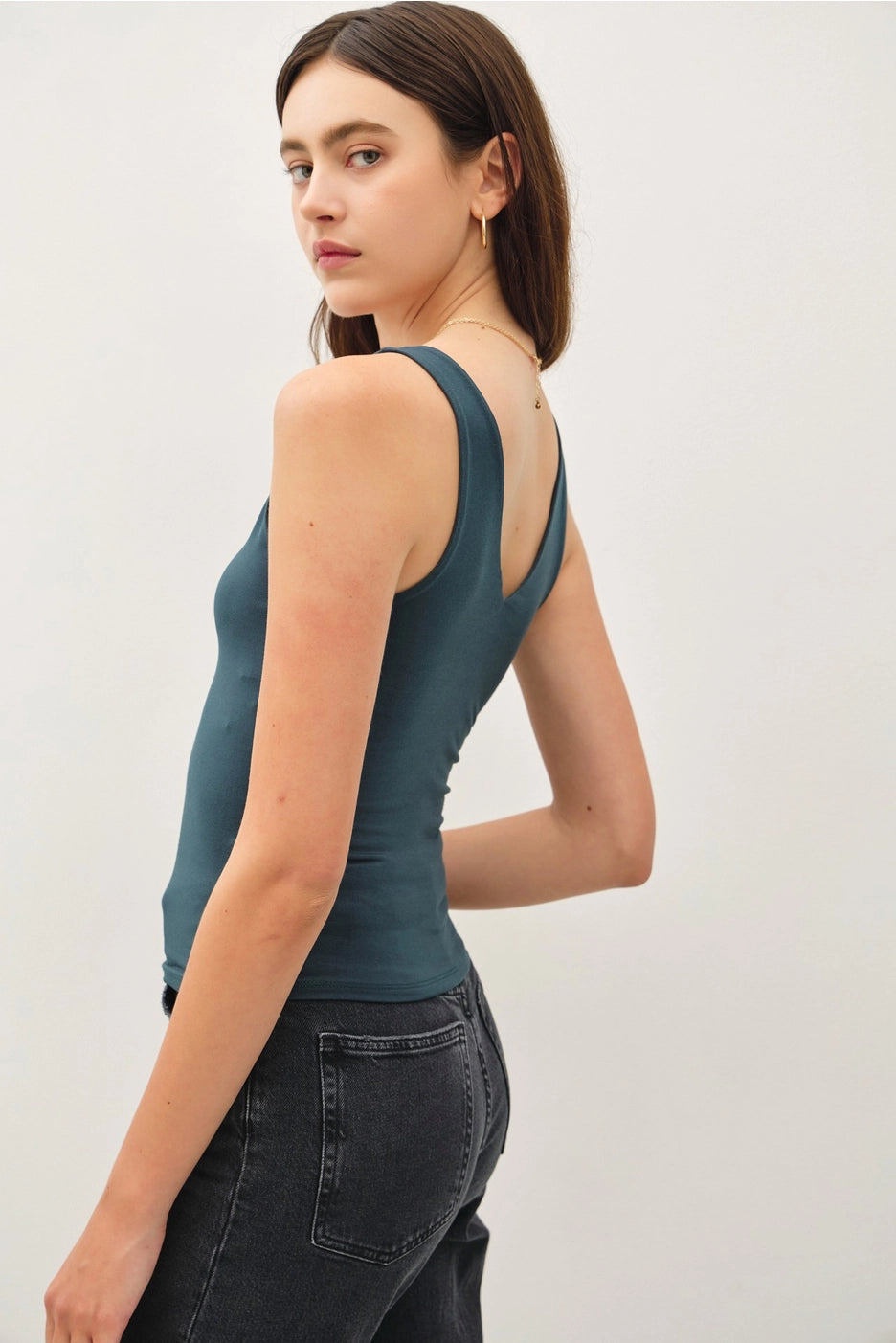 Iris Double Layer V-Neck Tank Black Small